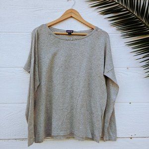 💌Patagonia Lightweight Grey Sweater LongSleeve
